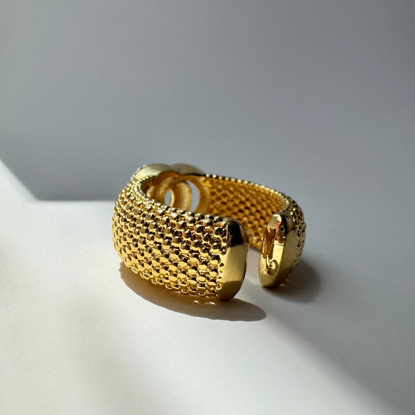 Arrow Ring