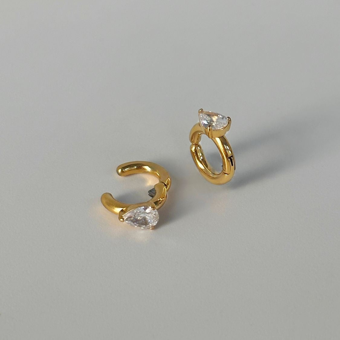 Pressure earrings