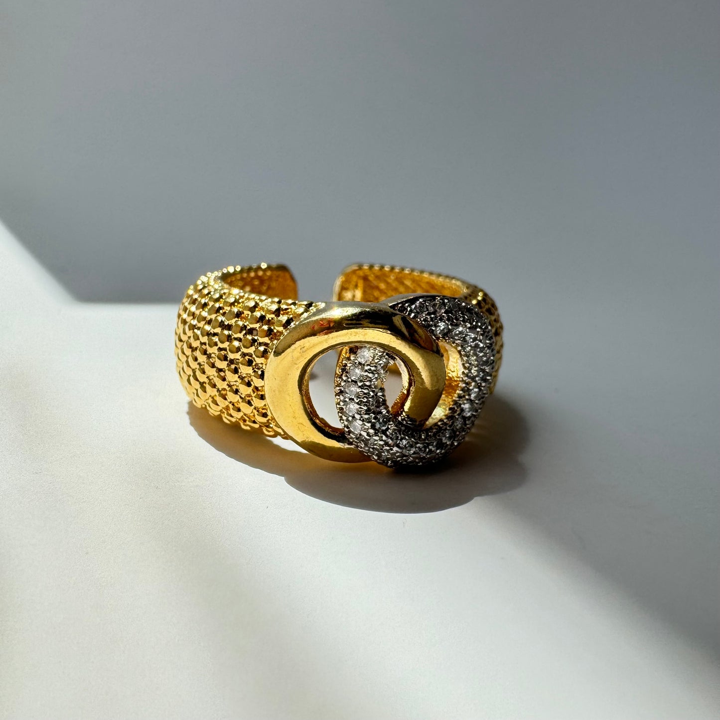 Arrow Ring