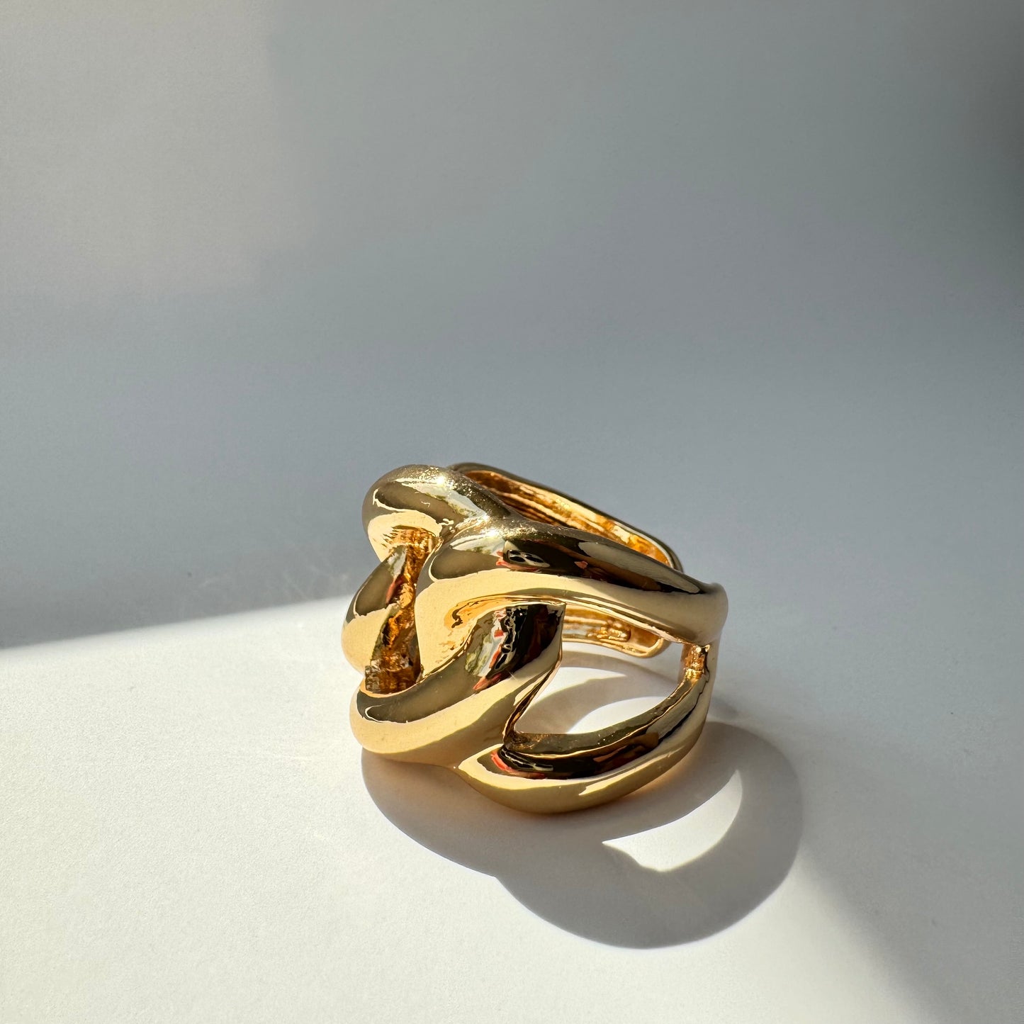Howie Ring