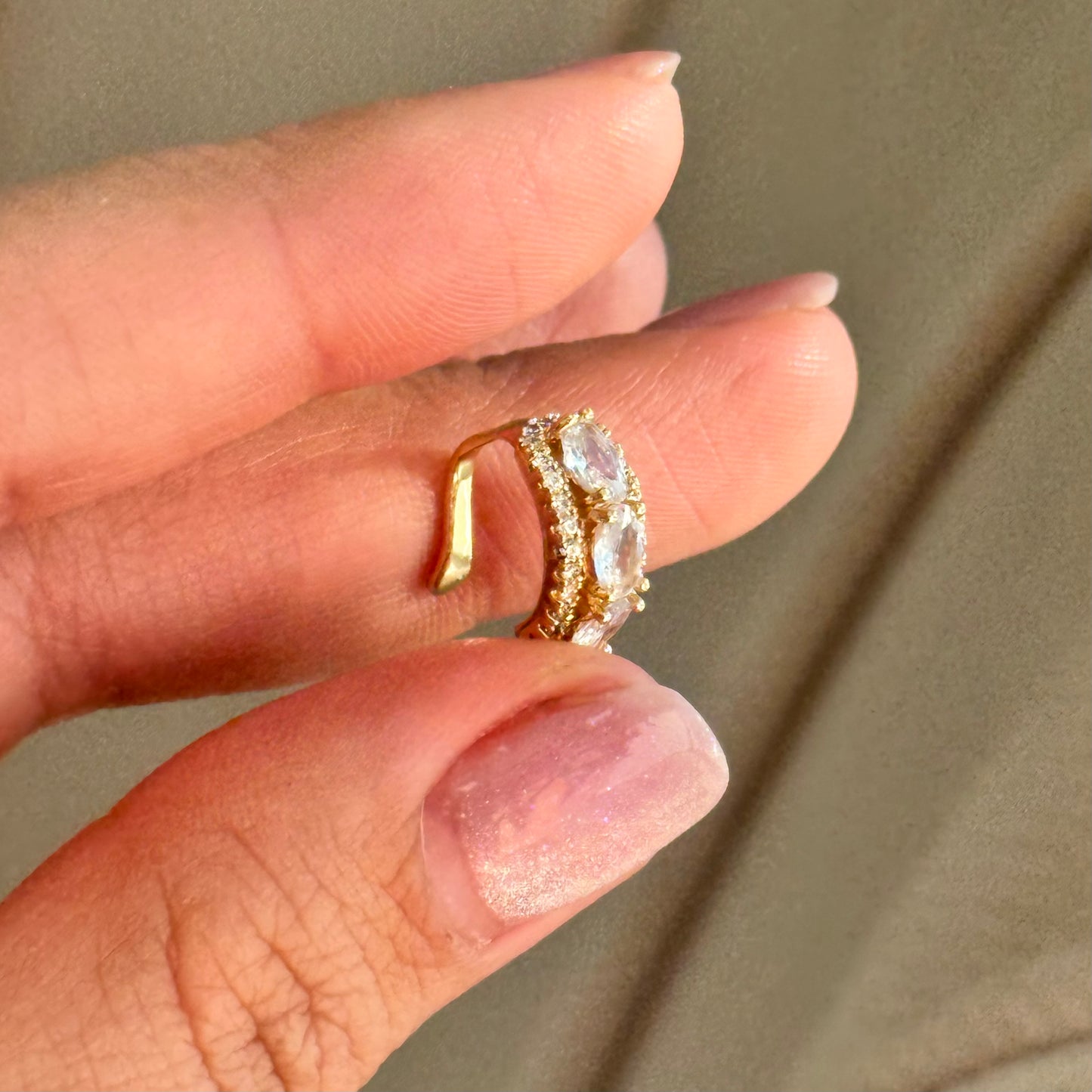 Ear Cuff Shimmer Loop