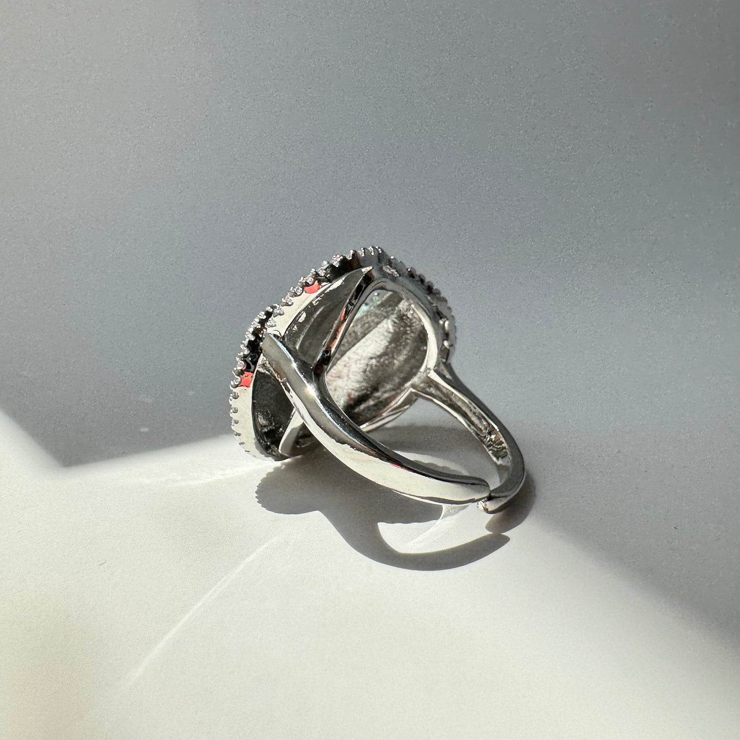 Tate Ring