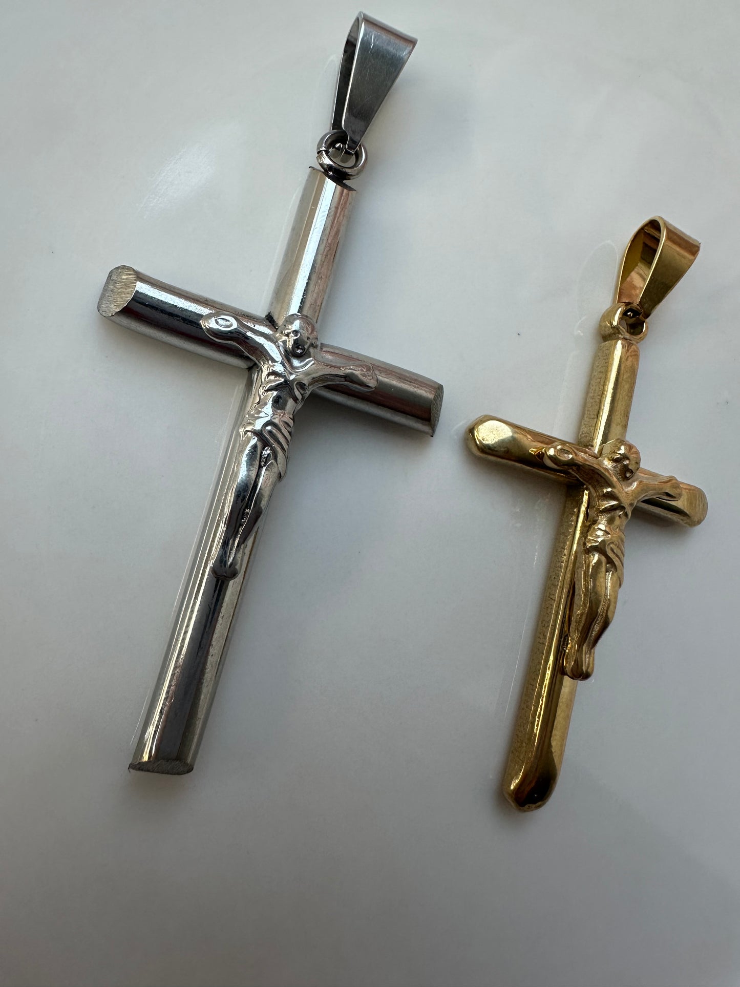 Cruces Jesucristo crucificado
