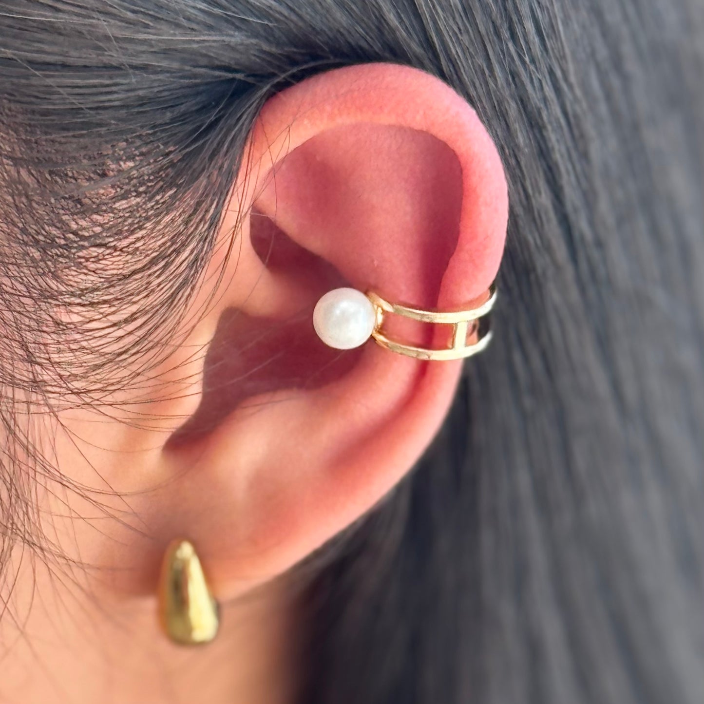 Ear Cuff Shimmer Loop