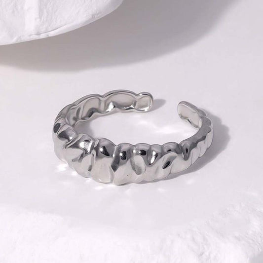 Dairdre Ring