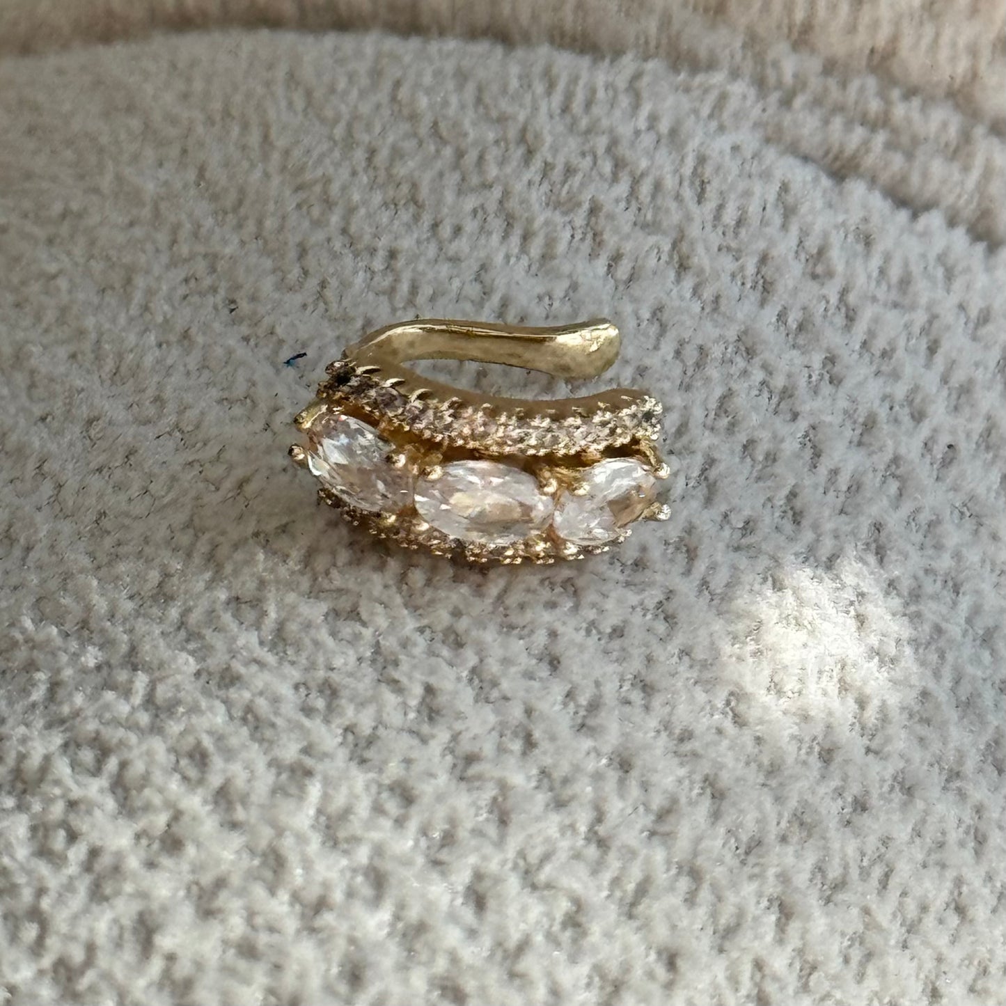 Ear Cuff Shimmer Loop