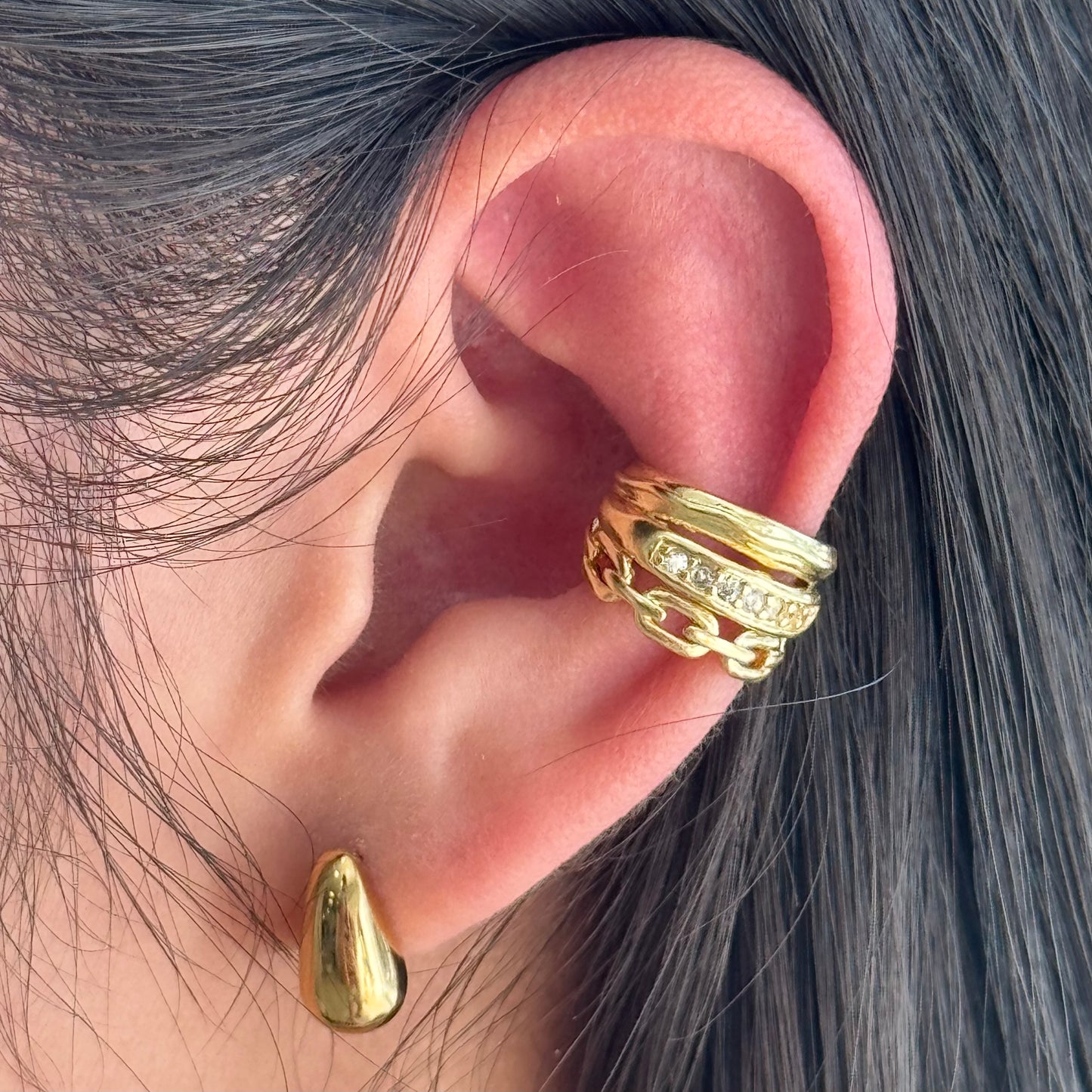 Ear Cuff Circle of Shine