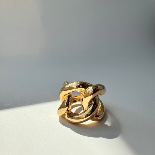 Howie Ring
